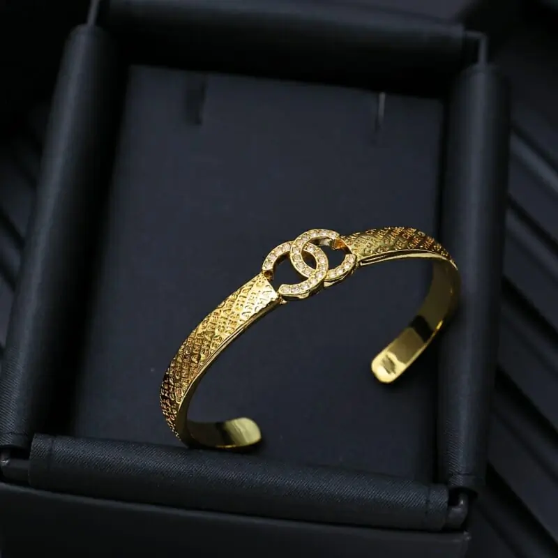 chanel bracelets s_1234276